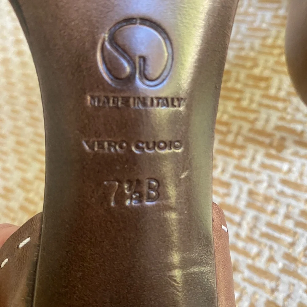 Vintage St. John Brown Open Toe Heels with Contrast Stitching 7.5 - Picture 5 of 7